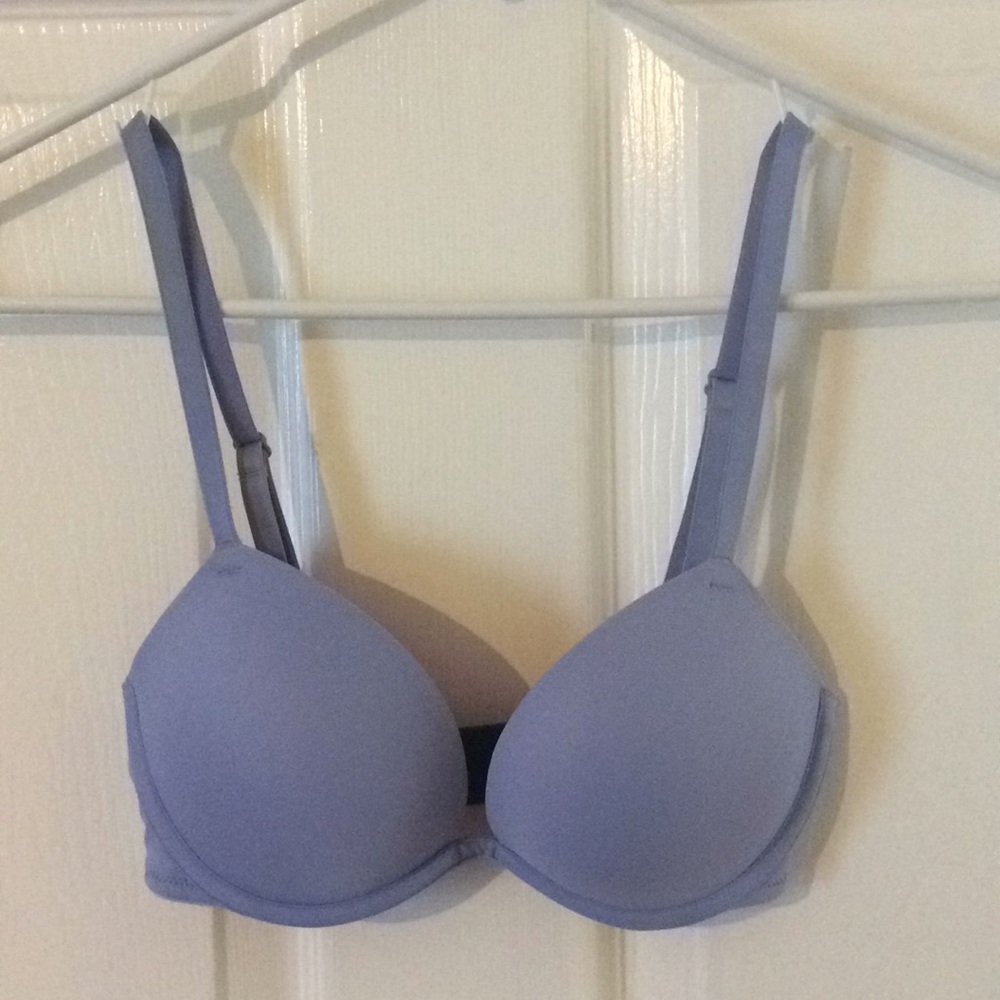 Victoria’s Secret Pink extreme Push Up Bra